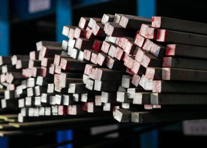 Fornecedor de aço carbono: como escolher sem erro?